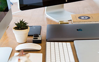 九游官网pc-高温酷跑：极端天气对赛车性能的挑战